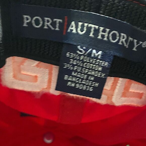 Rise Poker S/M Baseball Hat Flexfit Red Cap Sports Outdoors Sportswear - Picture 2 of 6